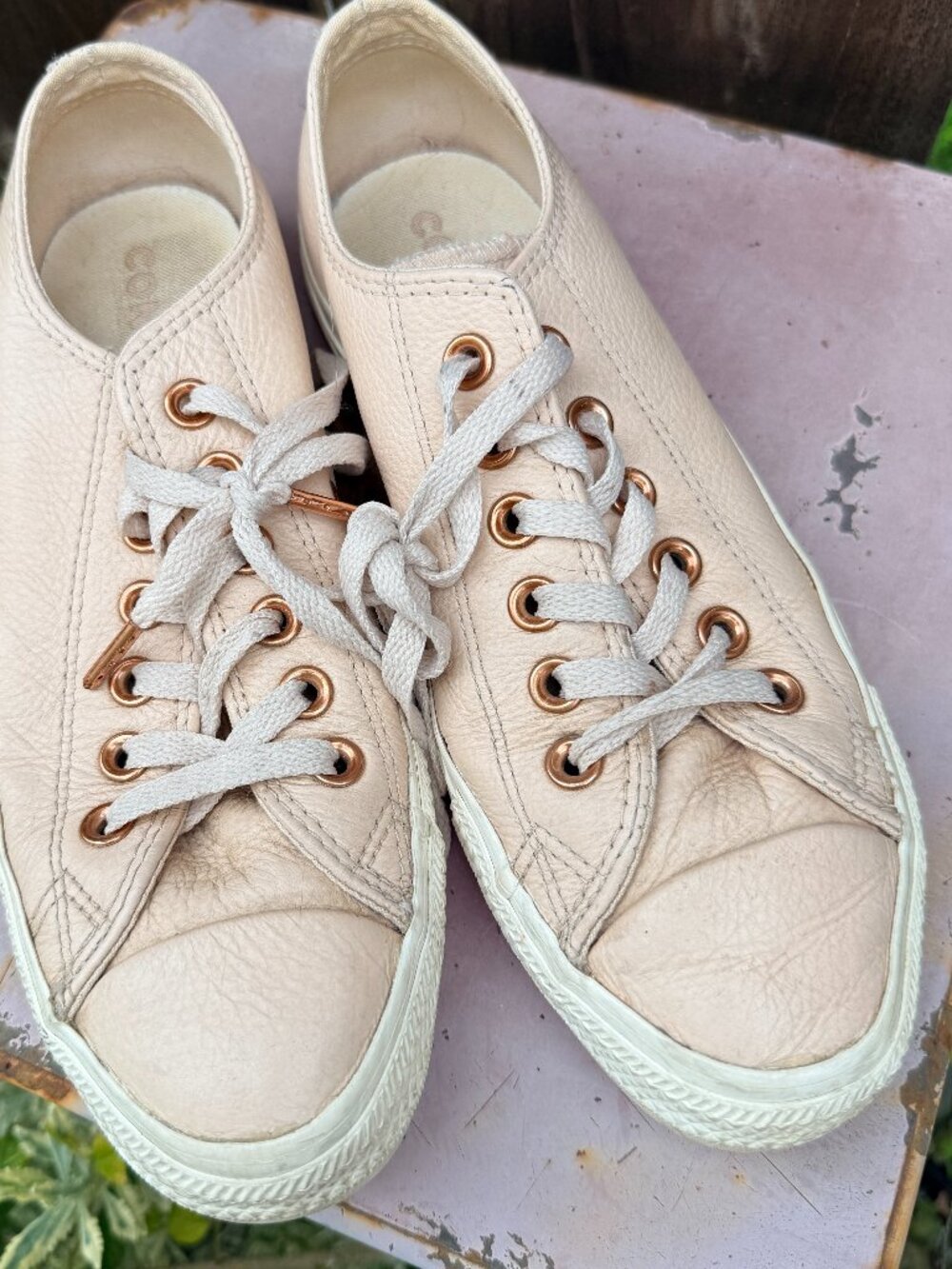 Beige/blush pink LEATHER Converse low Top Tennis Shoes Sneakers Chucks Women 7